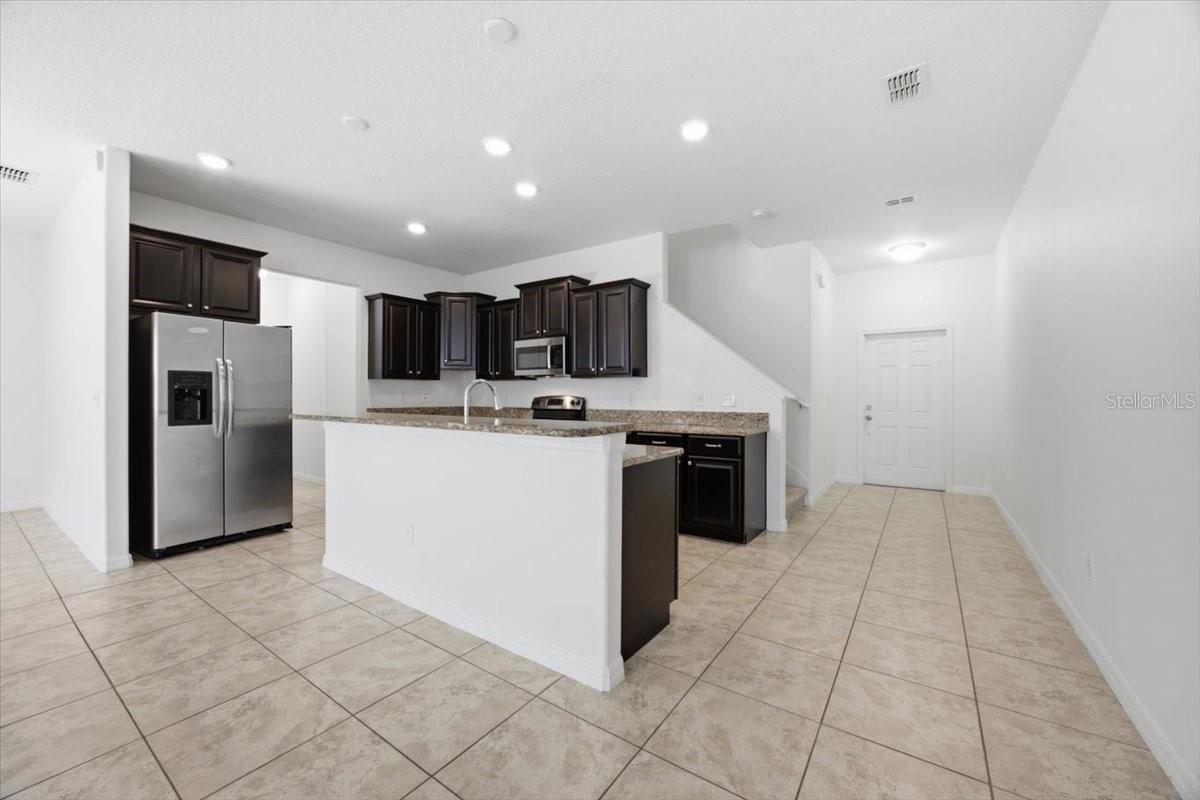 3606 Rodrick Cir Property Photo 7
