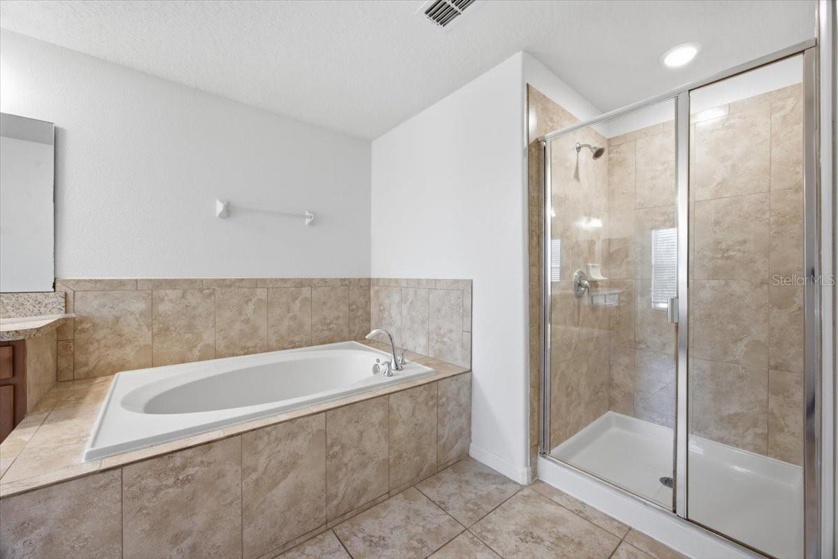 3606 Rodrick Cir Property Photo 19