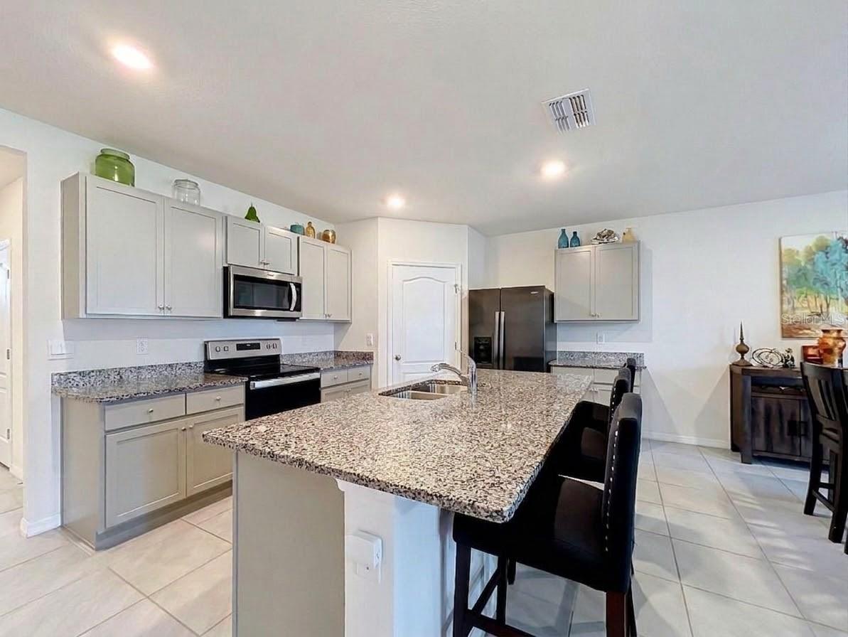 1293 Tagliamento Ln Property Photo 6