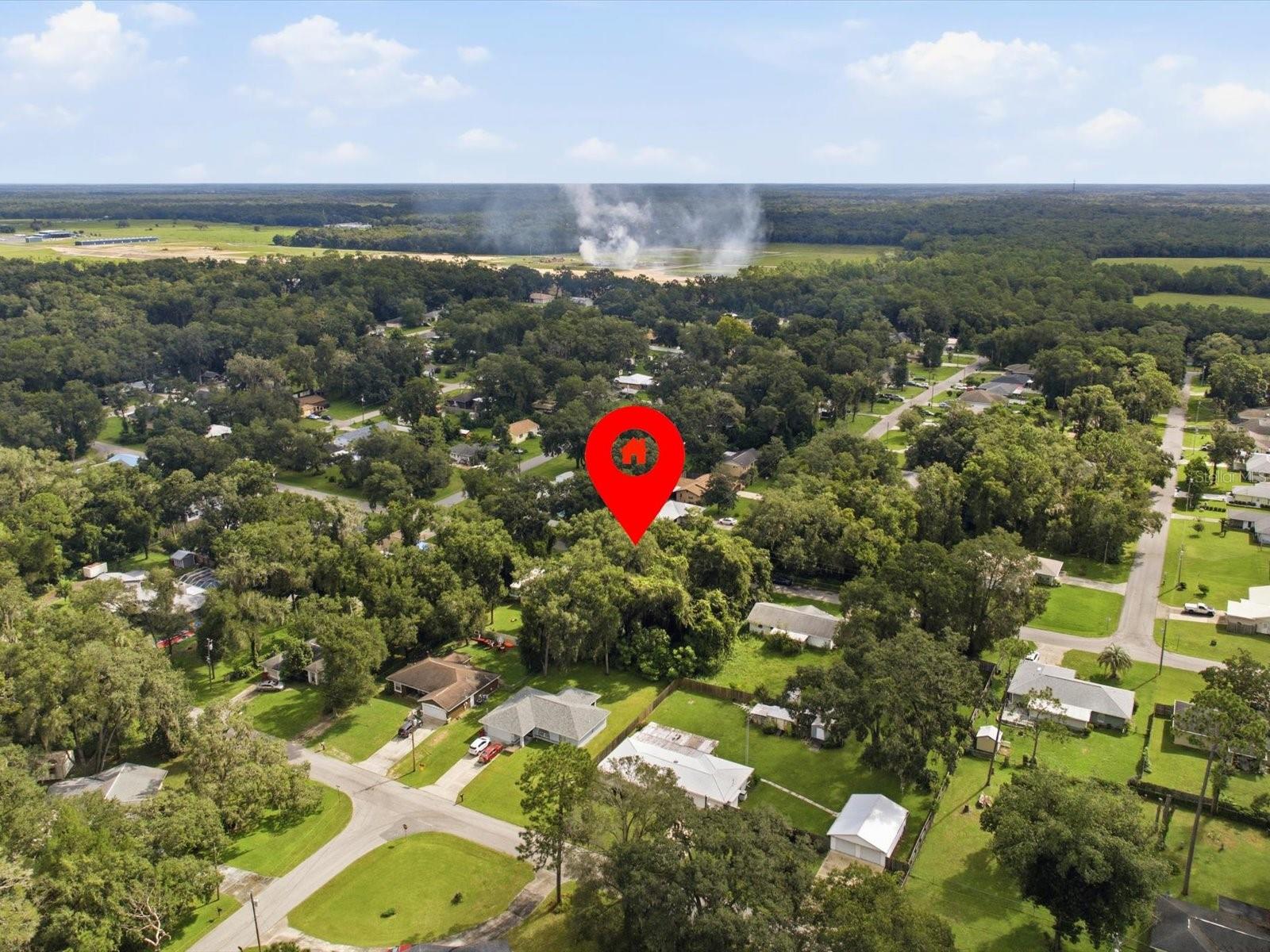 5166 S Swallow Ave Property Photo 11