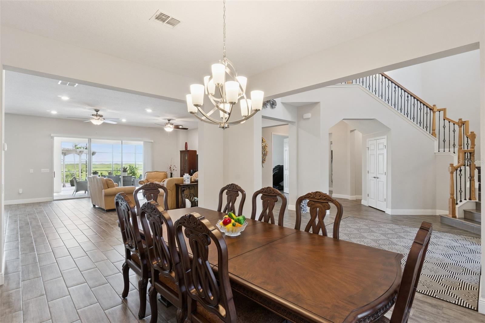 1641 Gateway Ln Property Photo 14