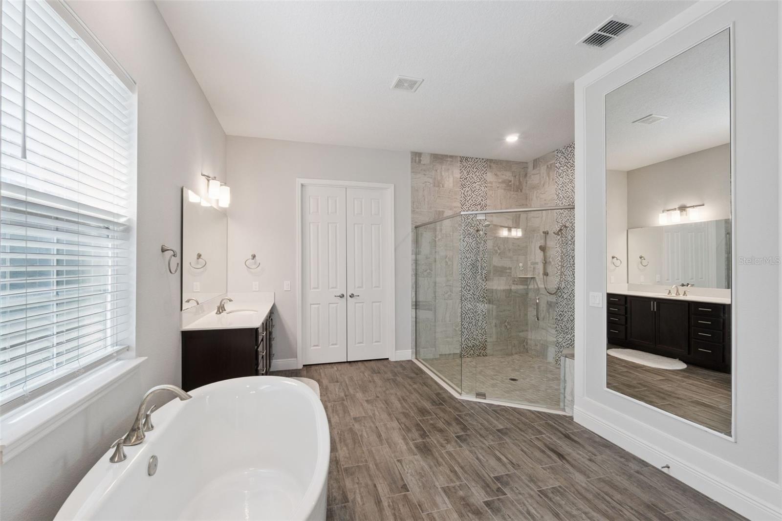 1641 Gateway Ln Property Photo 20
