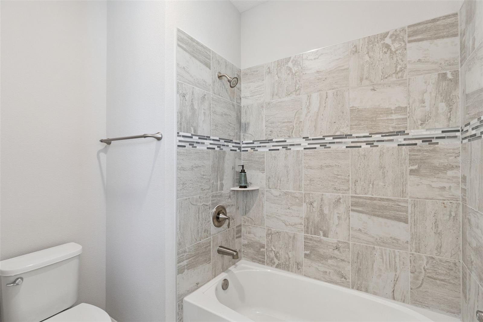 1641 Gateway Ln Property Photo 37