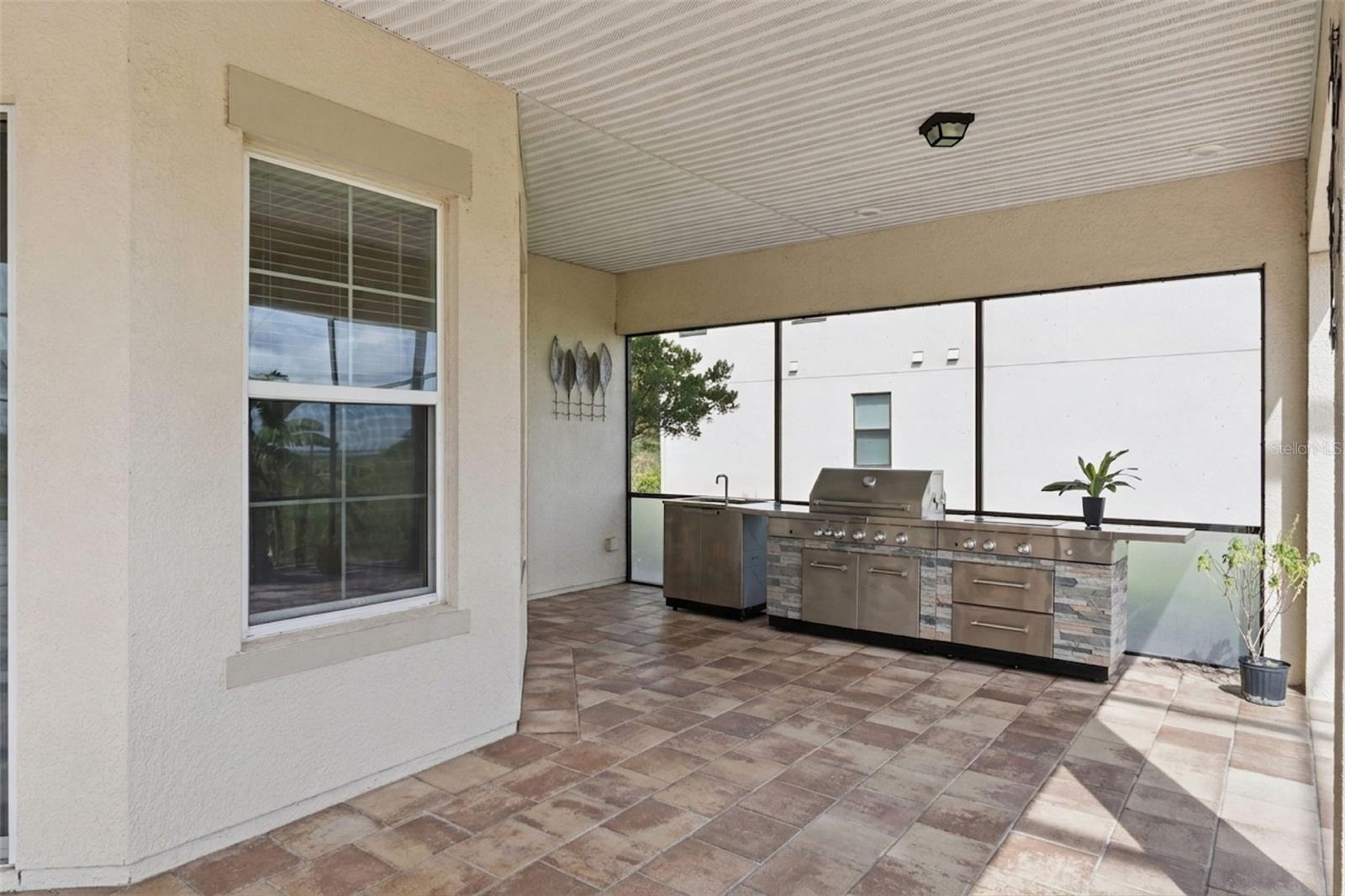1641 Gateway Ln Property Photo 43