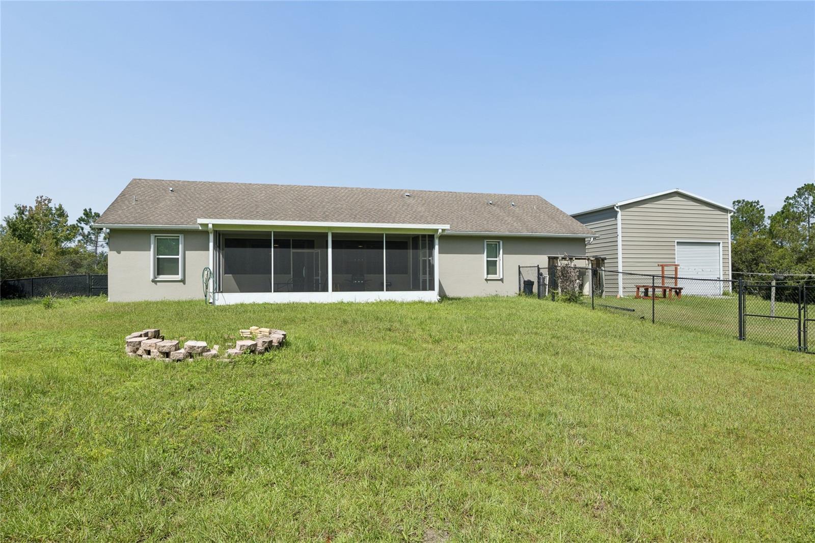 2235 Bronco Dr Property Photo 4