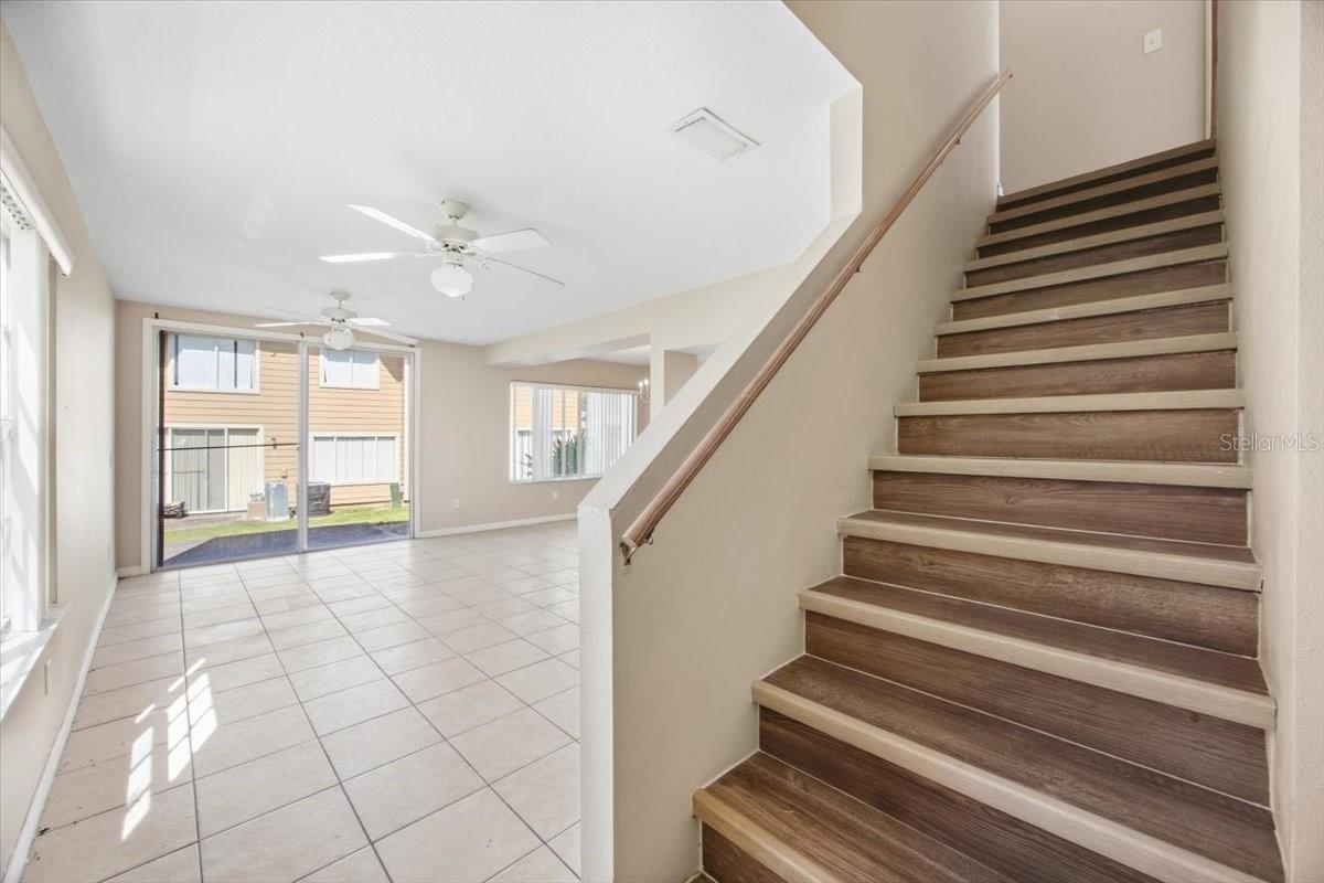 207 Australian Way #main Unit Property Photo 3