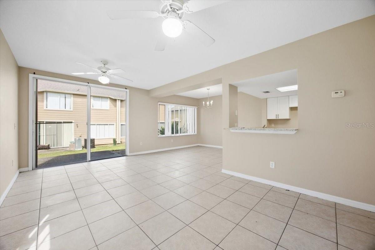 207 Australian Way #main Unit Property Photo 4