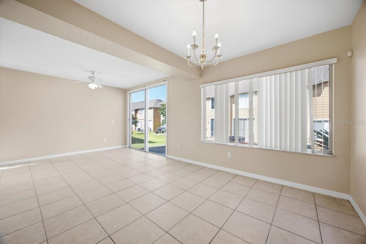 207 Australian Way #main Unit Property Photo 6
