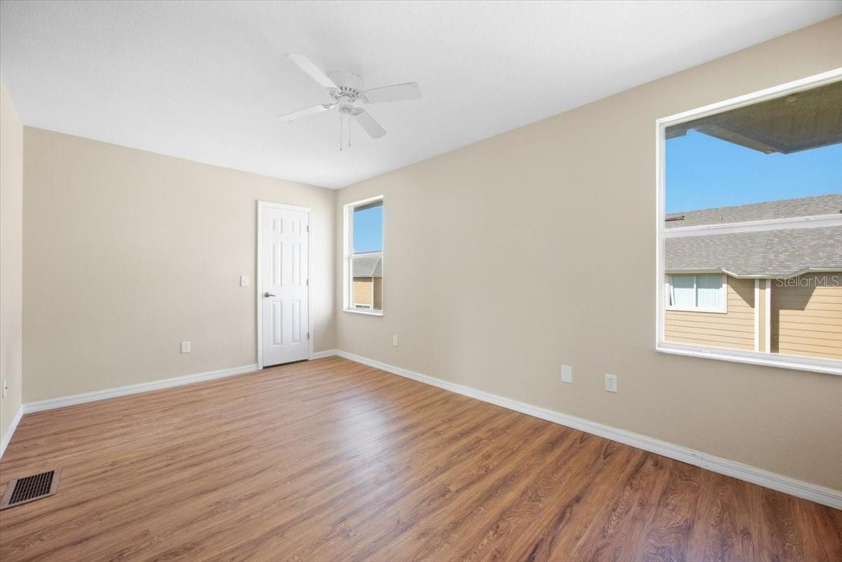 207 Australian Way #main Unit Property Photo 18