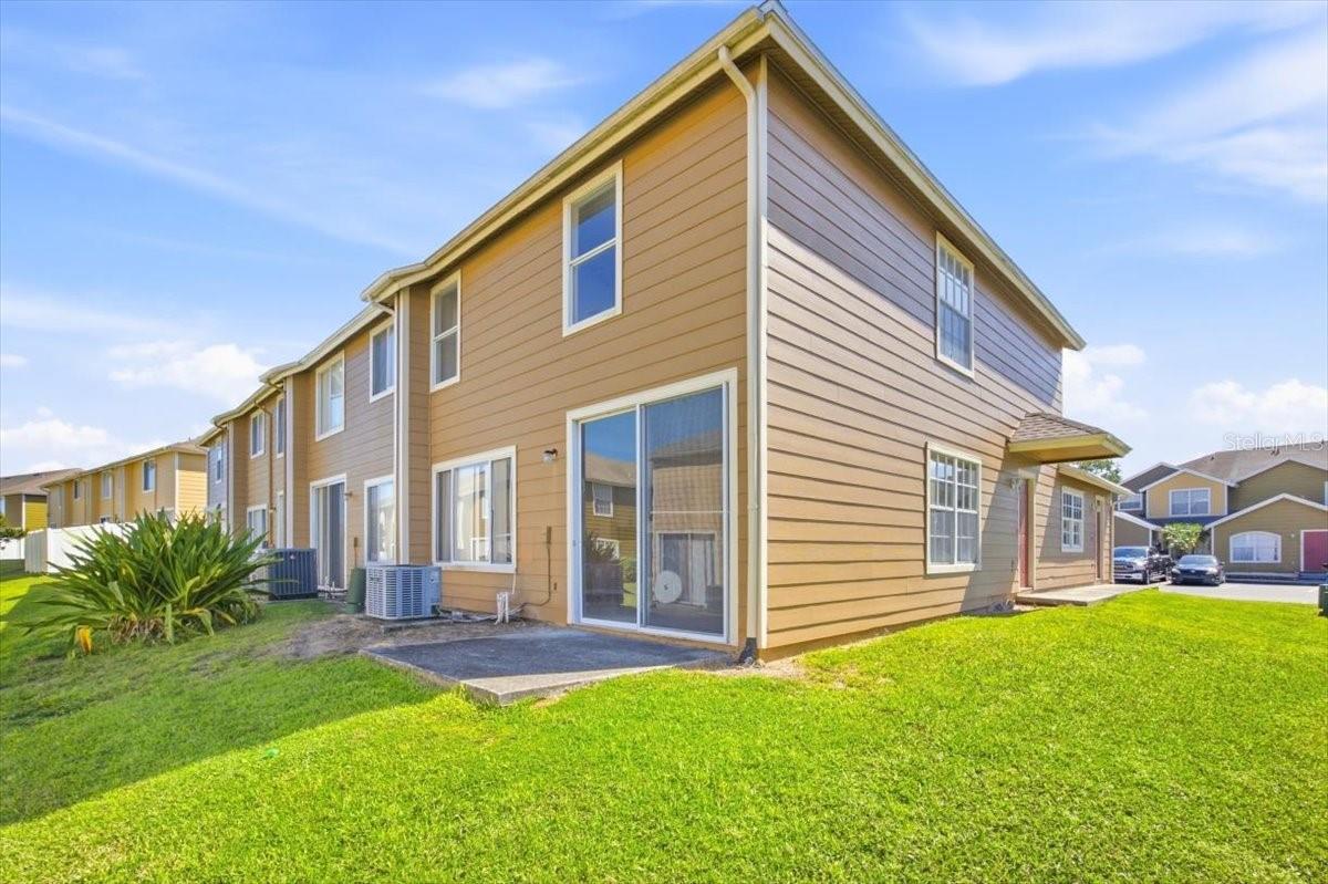 207 Australian Way #main Unit Property Photo 20