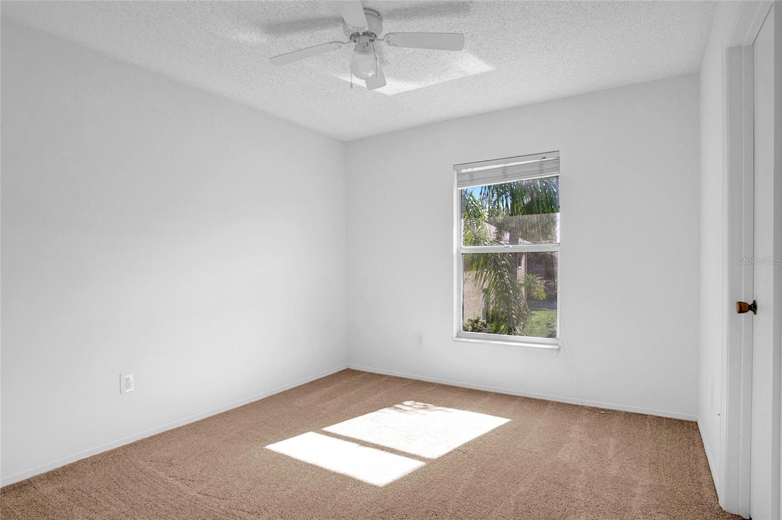 3651 N Goldenrod Rd #c201 Property Photo 9
