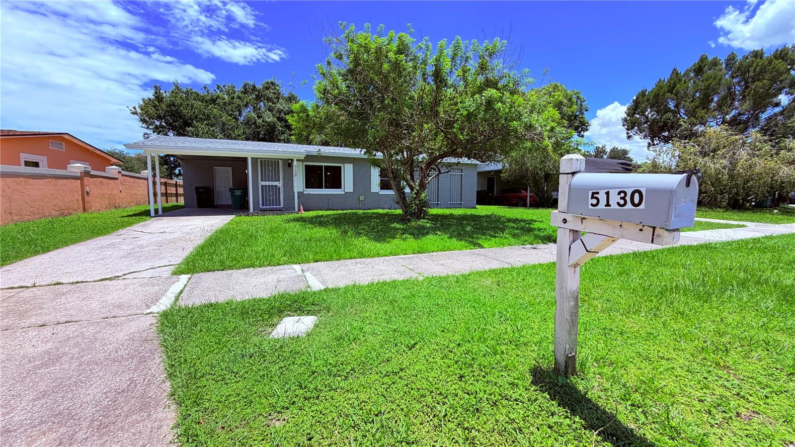 5130 LESCOT LN Property Photo 1