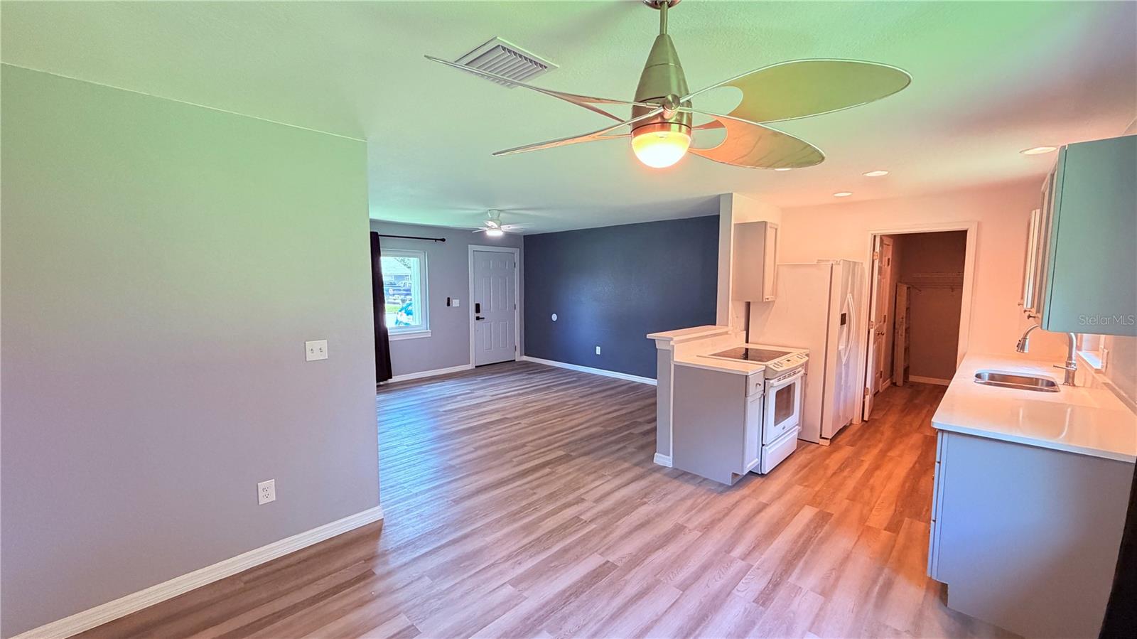 5130 Lescot Ln Property Photo 5