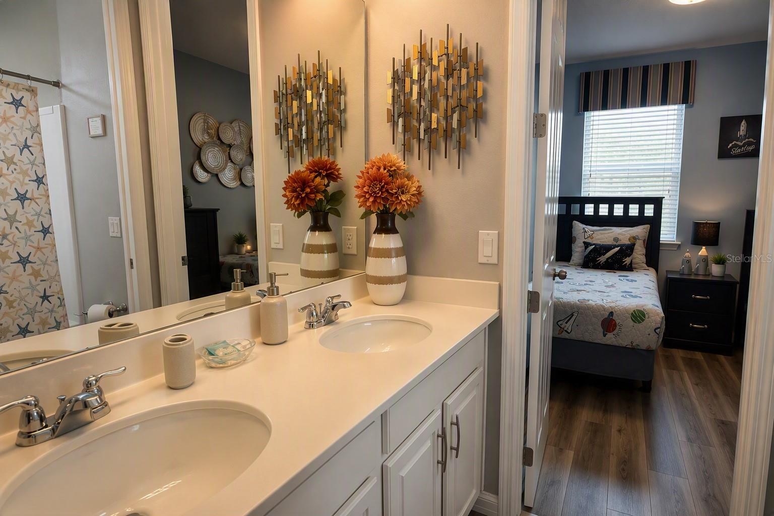 9034 Sunshine Ridge Loop Property Photo 6