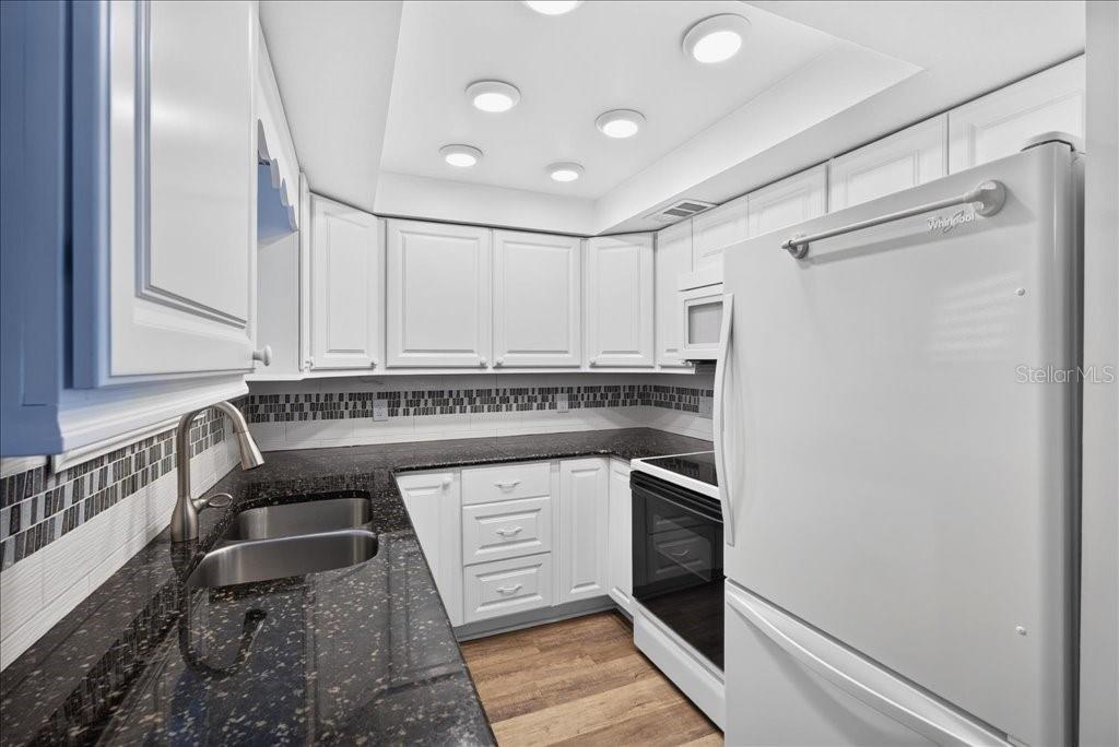 3510 S Ocean Shore Blvd #108 Property Photo 12