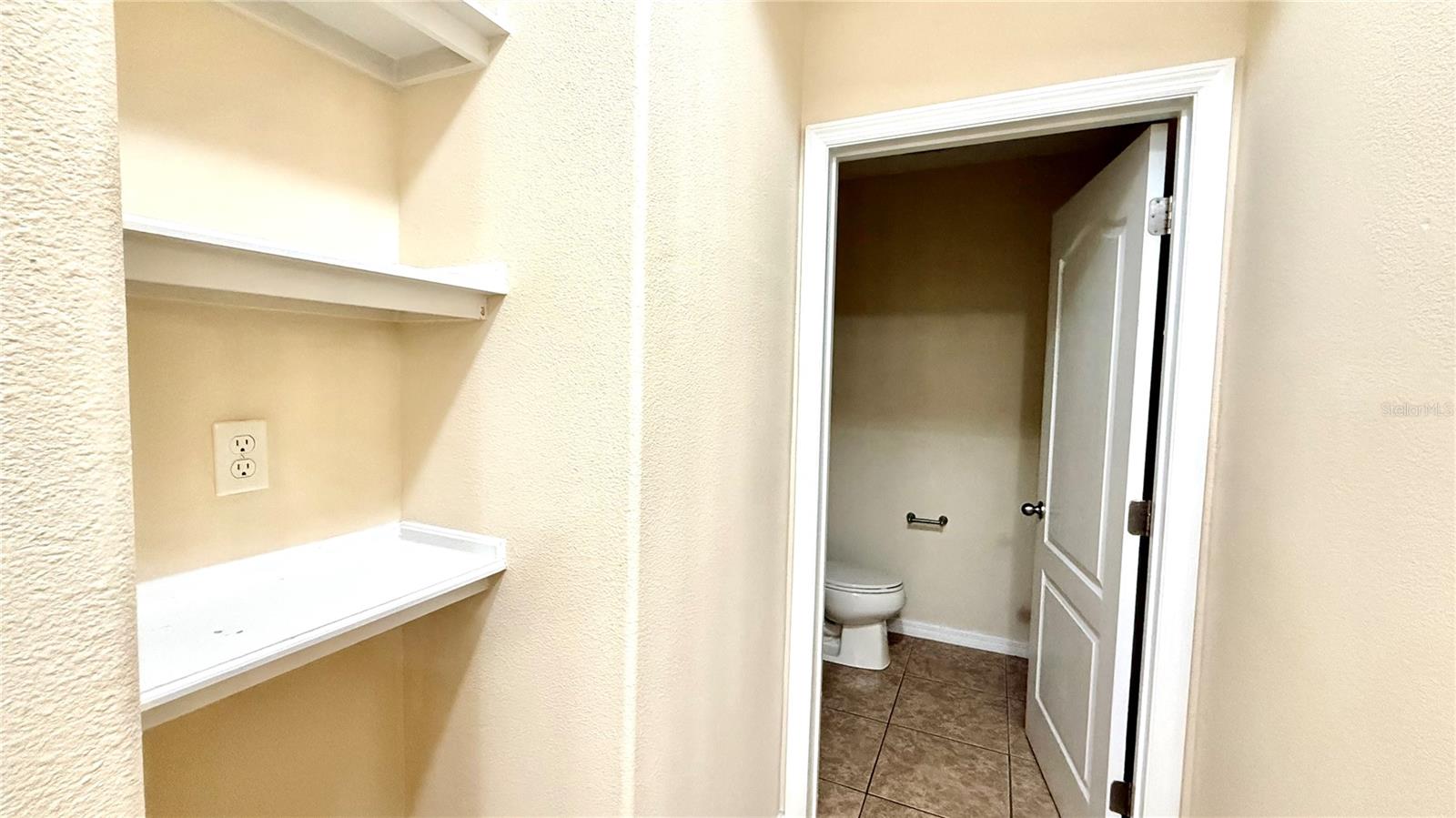 5024 Matteo Trl Property Photo 5