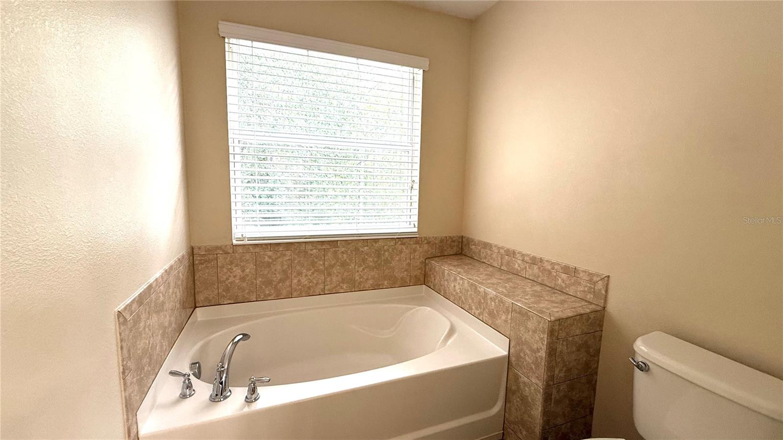 5024 Matteo Trl Property Photo 19