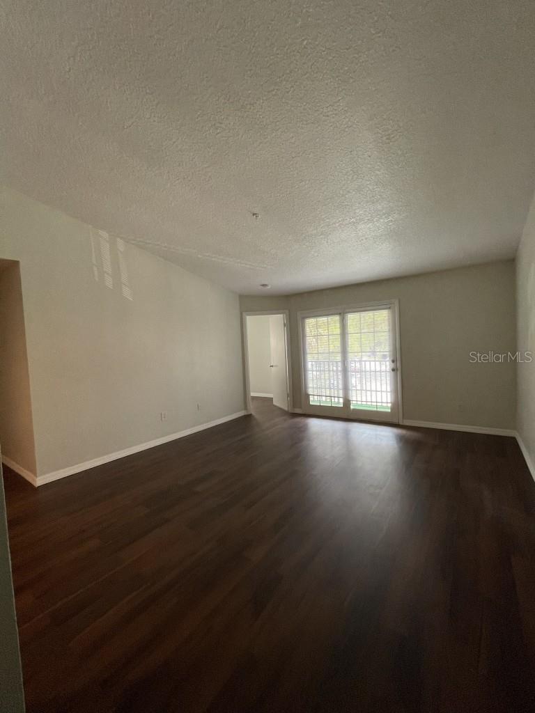 249 Afton Sq #306 Property Photo 6