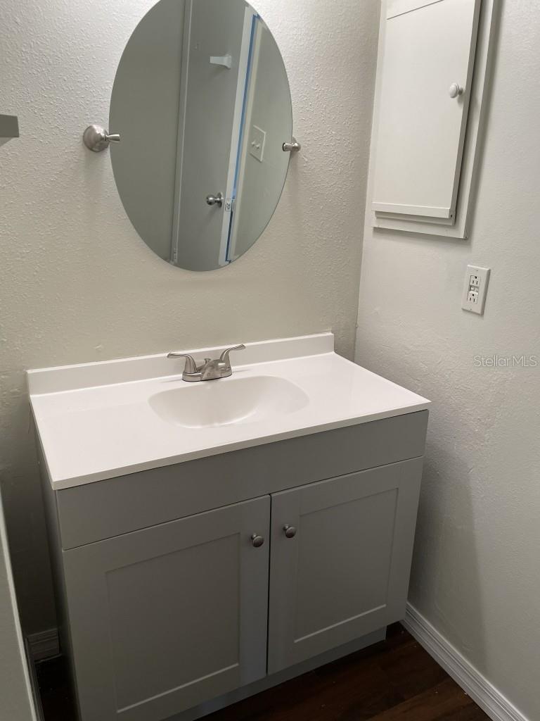 249 Afton Sq #306 Property Photo 40