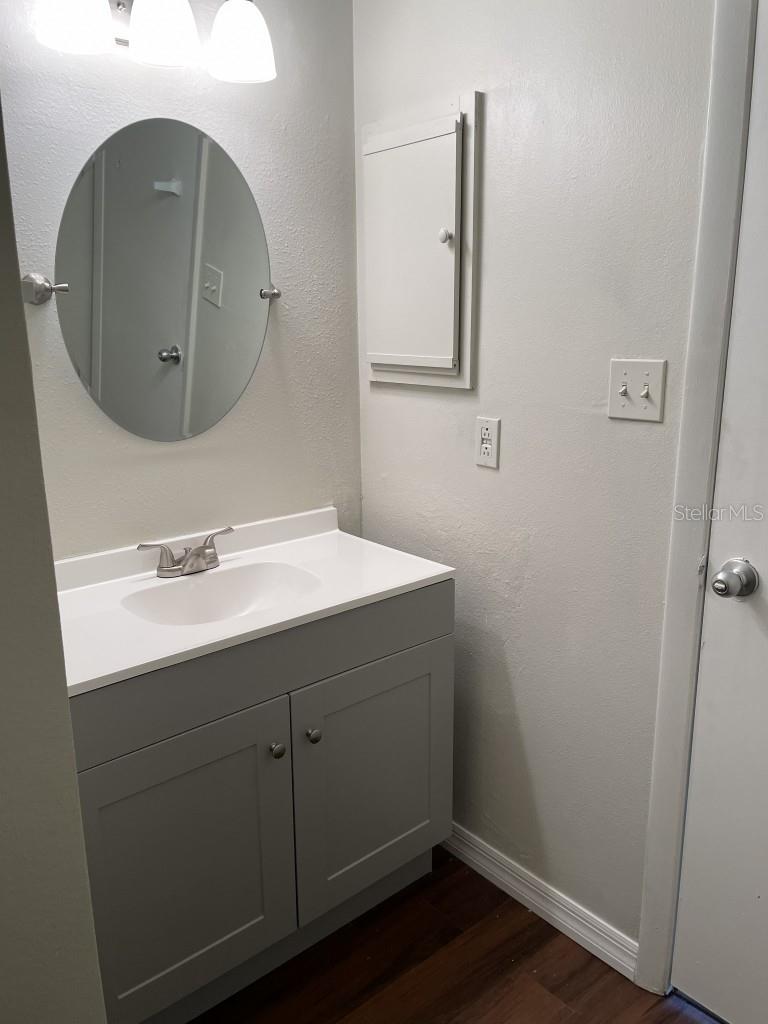 249 Afton Sq #306 Property Photo 43