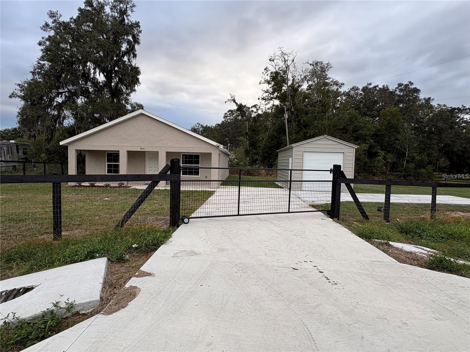 9650 Nw Gainesville Rd Property Photo 1