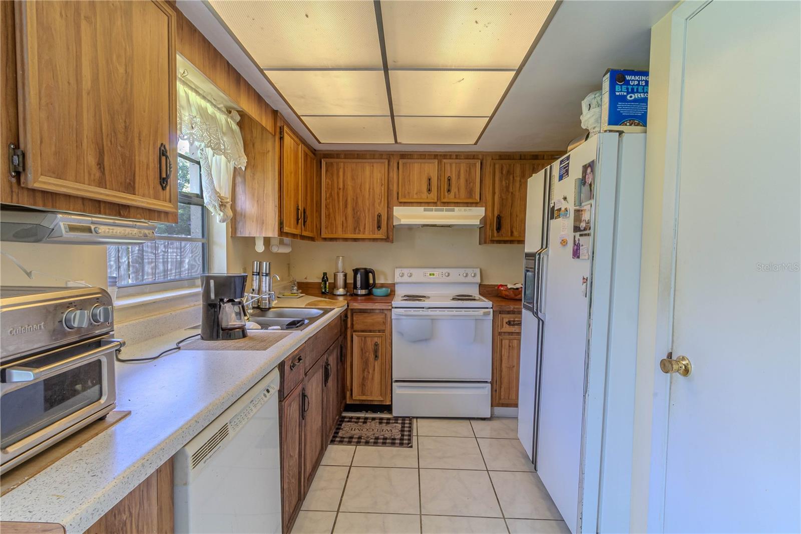 7544 Rio Pinar Lakes Blvd Property Photo 8