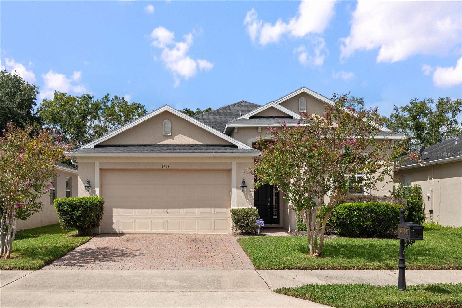 4306 HEIRLOOM ROSE PL