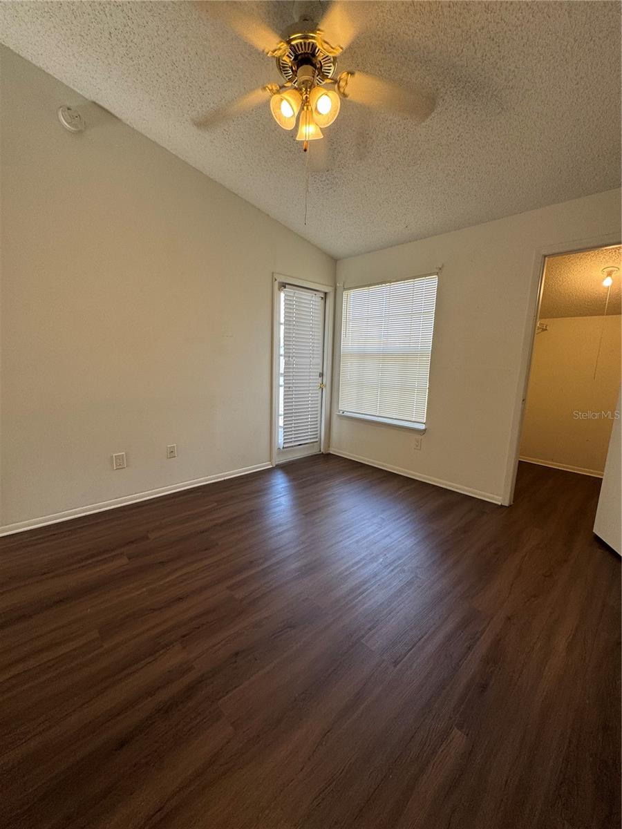 1908 Lake Atriums Cir #24 Property Photo 8