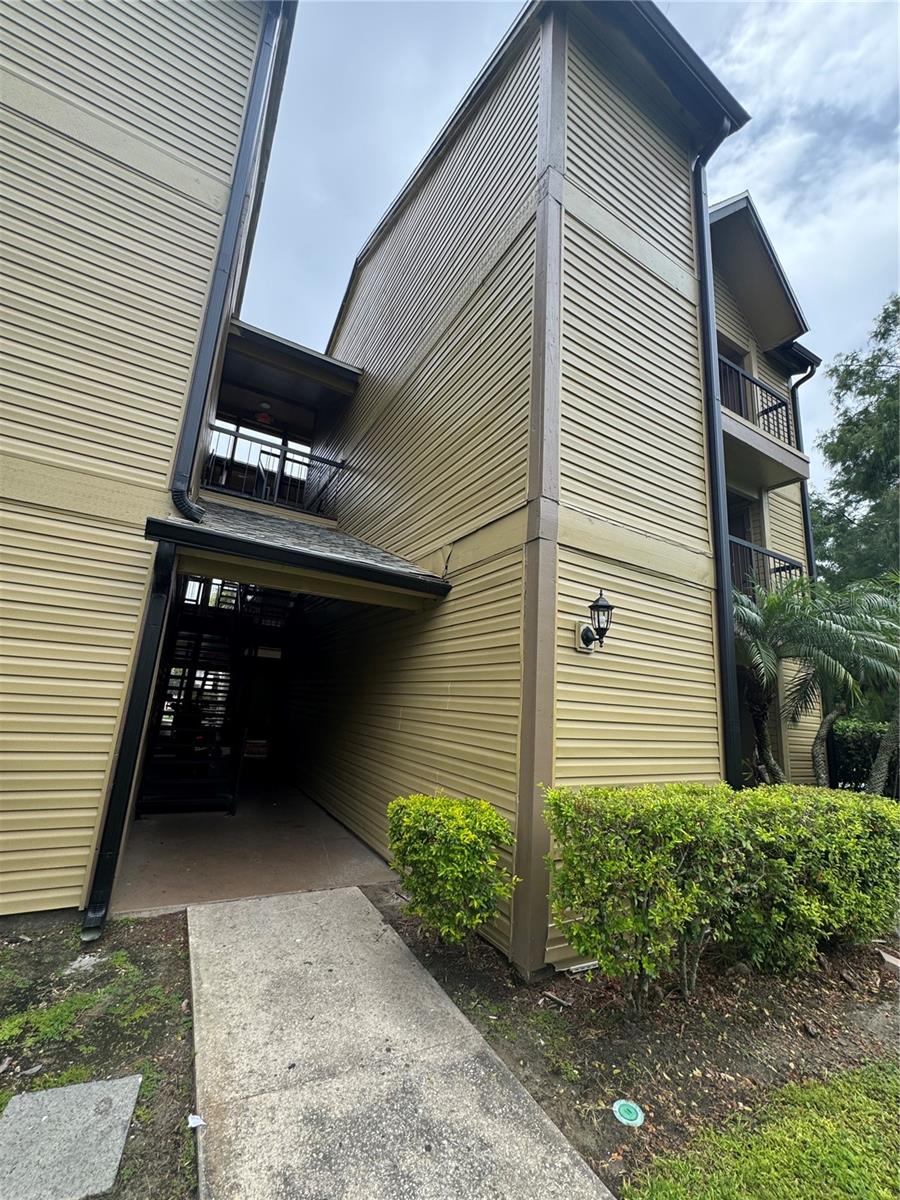 1908 Lake Atriums Cir #24 Property Photo 15