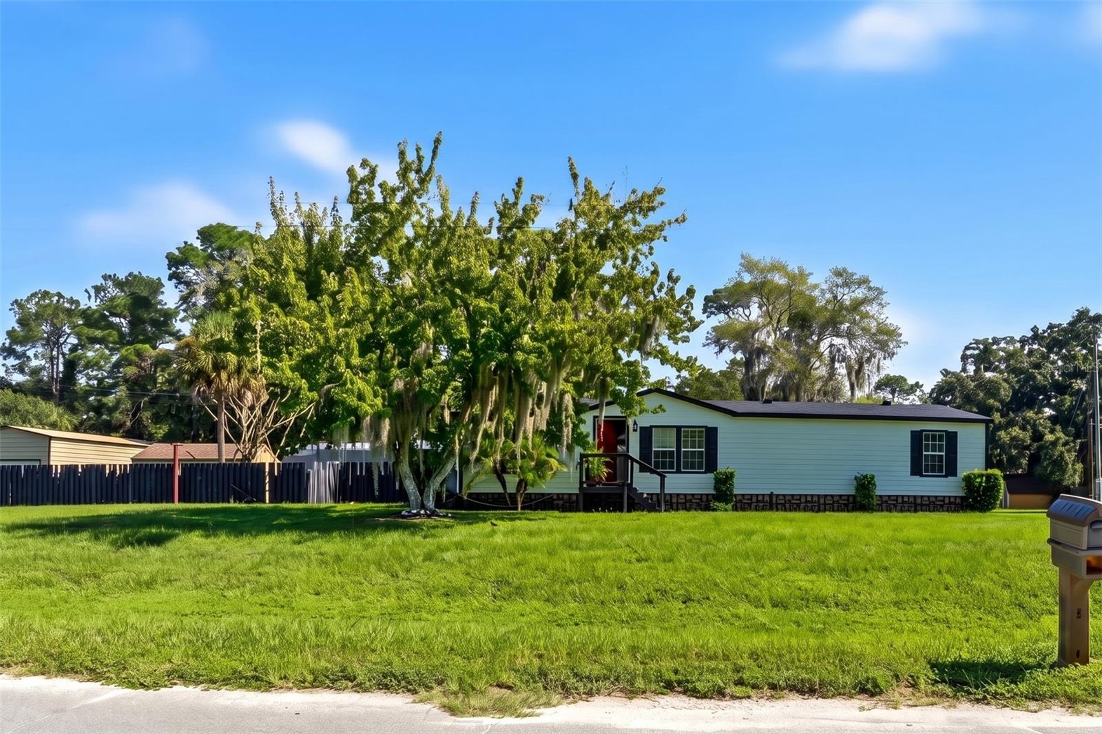 5005 Spiral Way Property Photo 1