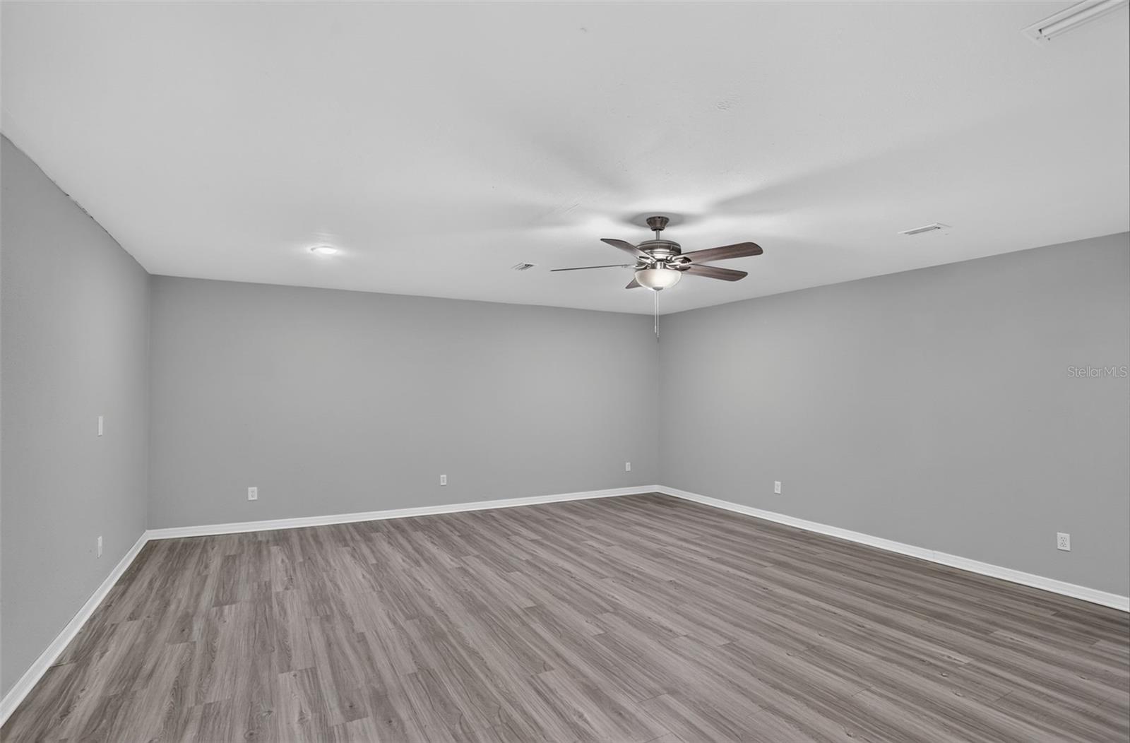 2803 Eagle Lake Dr Property Photo 34