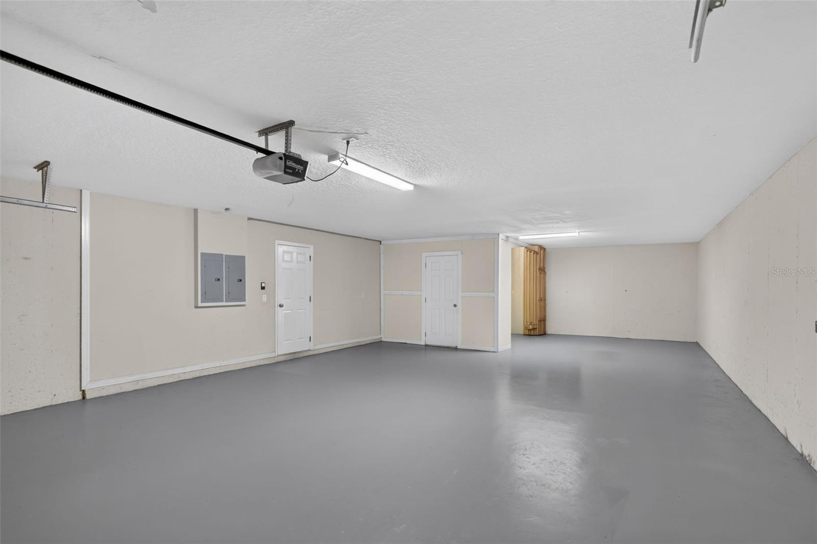 2803 Eagle Lake Dr Property Photo 43