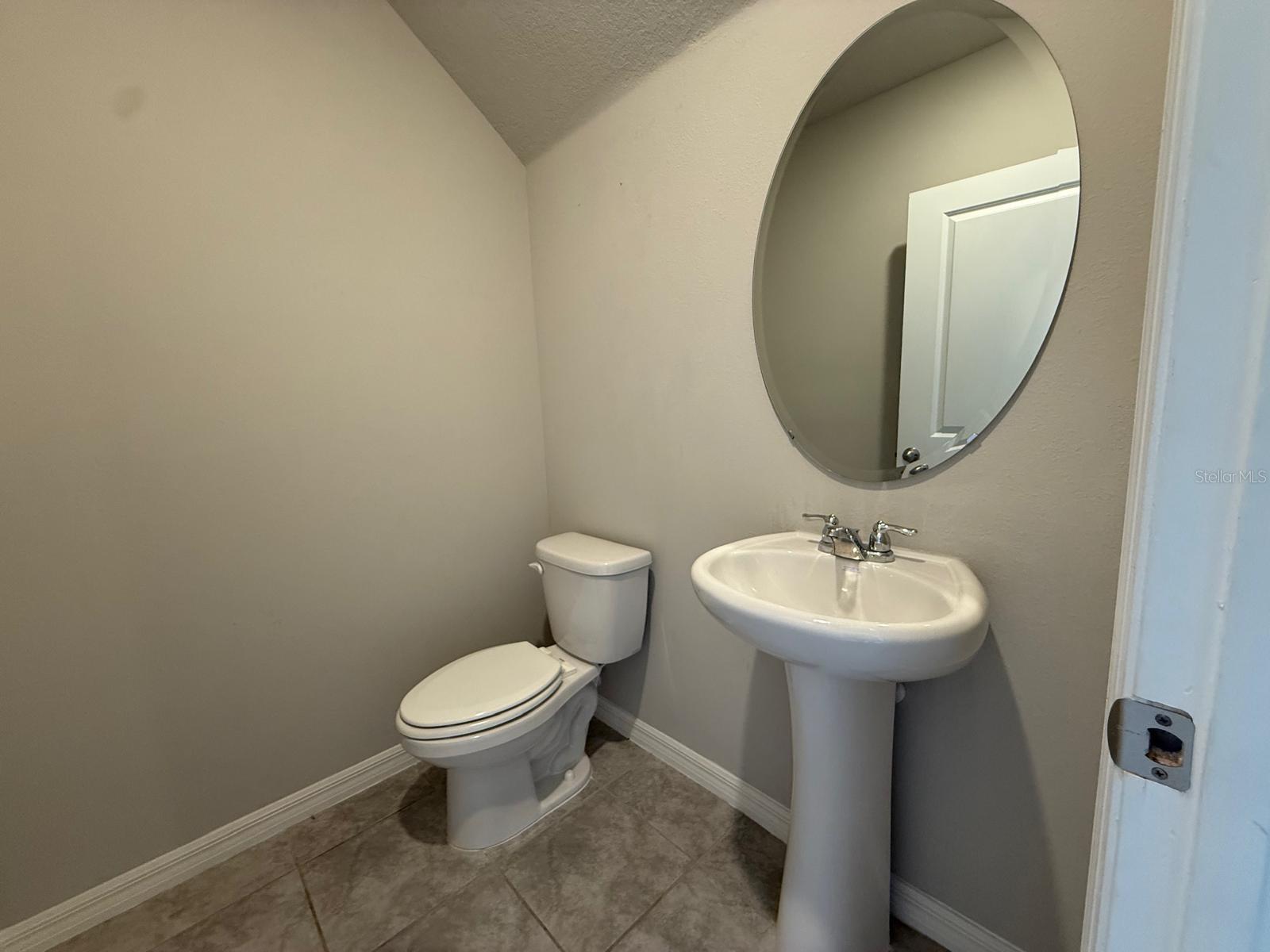 7627 Momentum Pkwy Property Photo 8