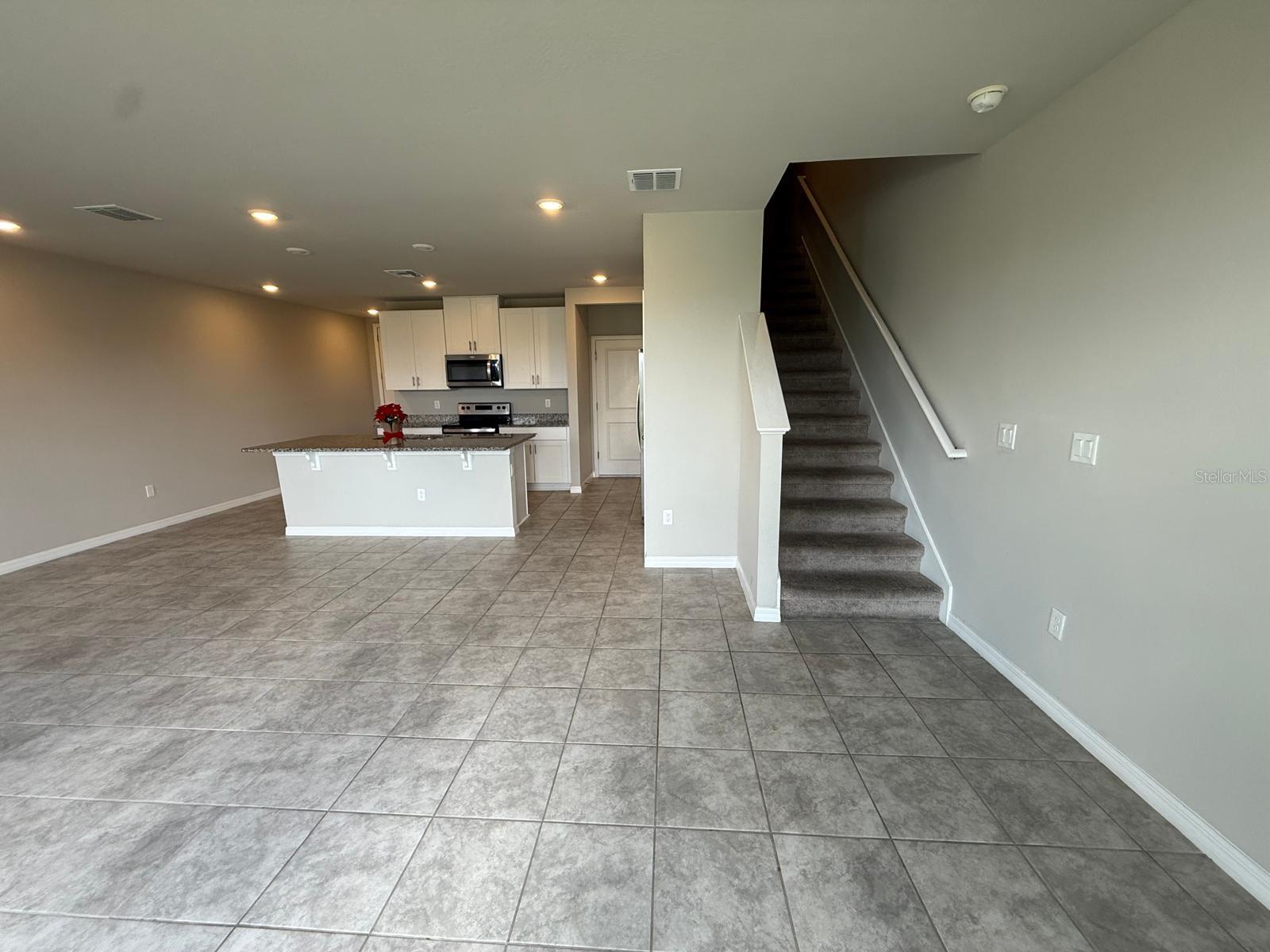 7627 Momentum Pkwy Property Photo 11