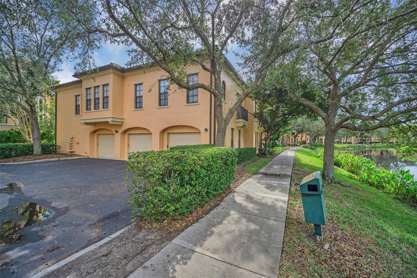 506 Mirasol Cir #202 Property Photo 26