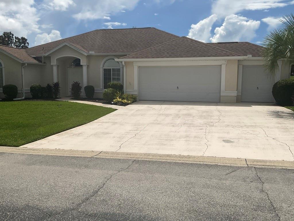 2084 Nw 50th Cir Property Photo 3