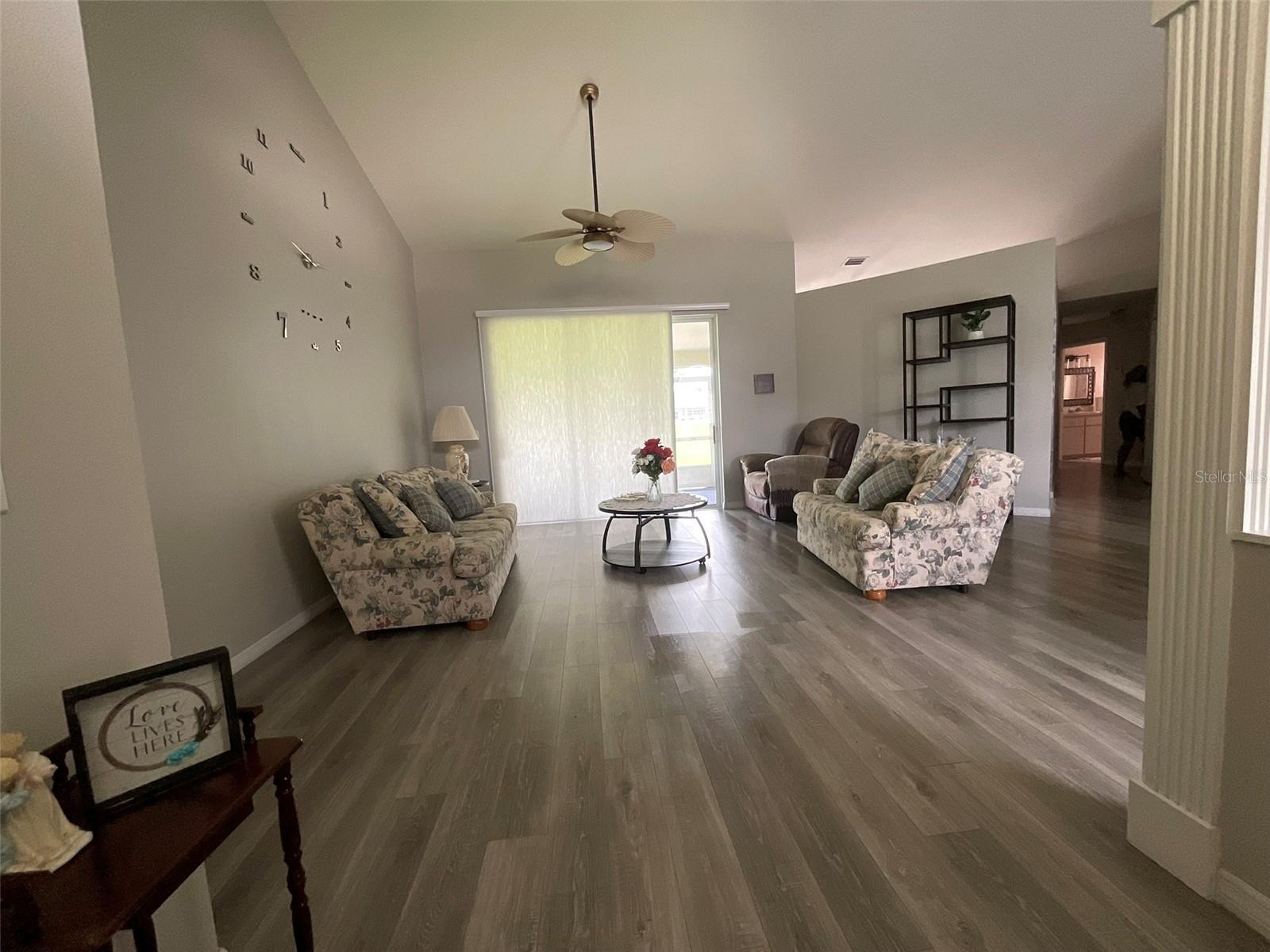 2084 Nw 50th Cir Property Photo 14