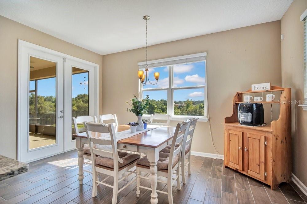 1888 Jainic Loop Property Photo 18