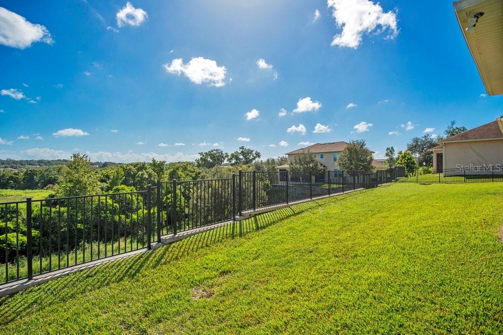1888 Jainic Loop Property Photo 34
