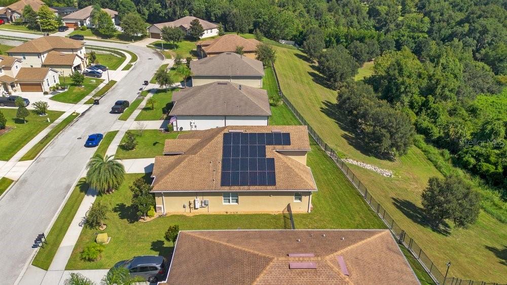 1888 Jainic Loop Property Photo 40