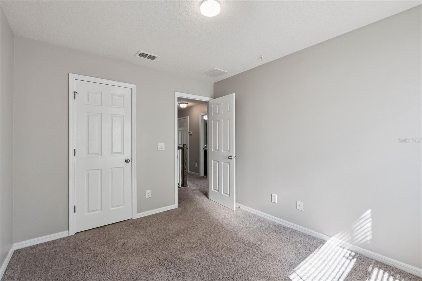 8650 Vedder Ln Property Photo 14