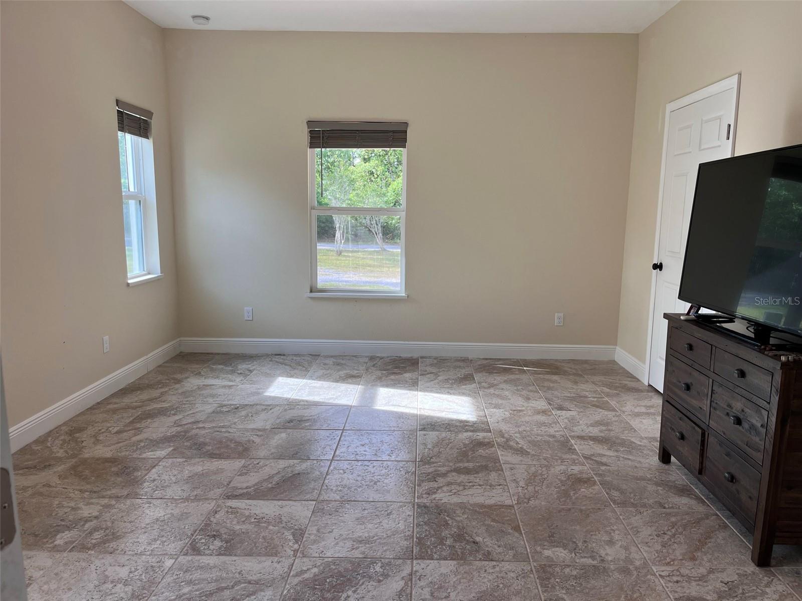 456 Baron Rd Property Photo 16