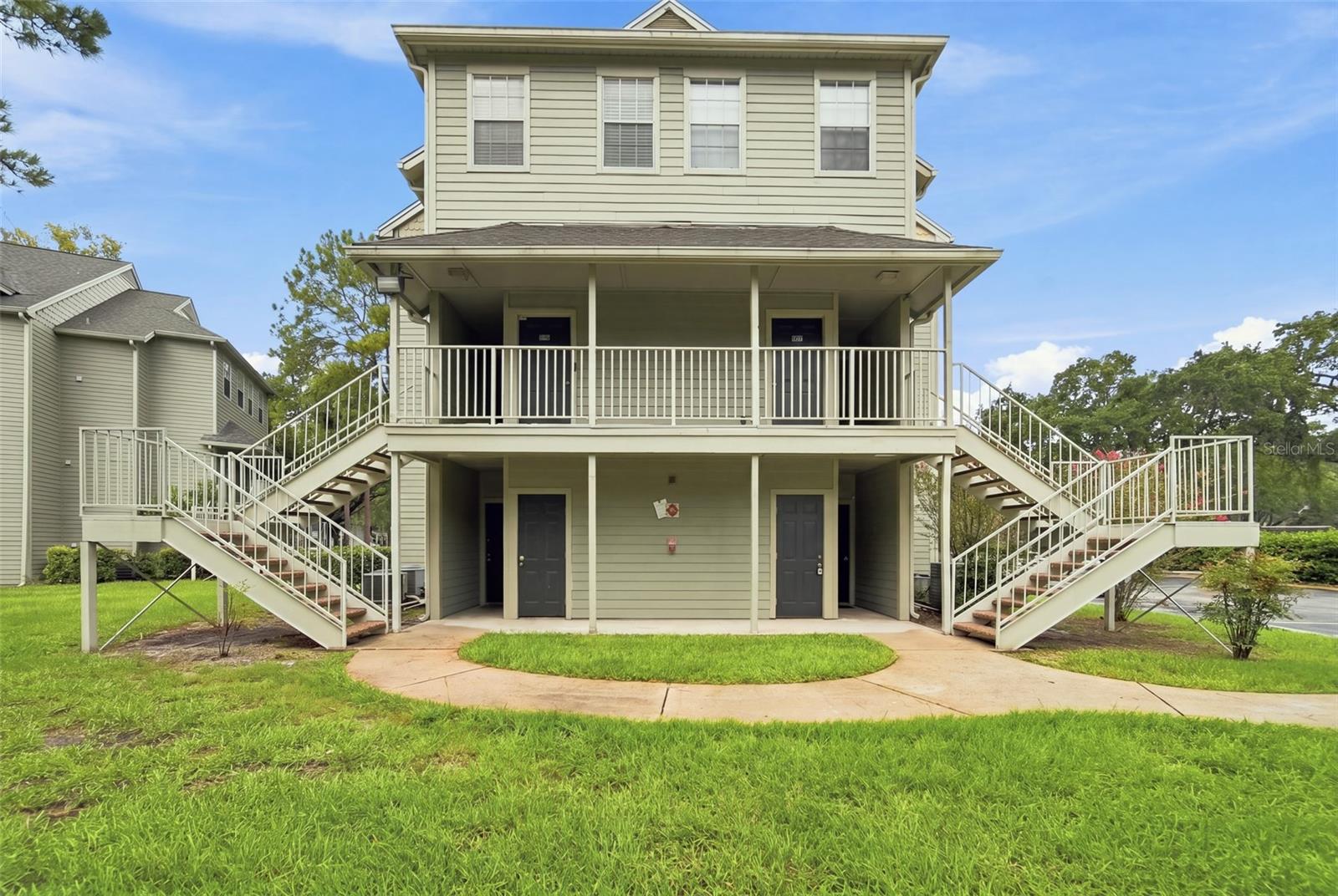 5986 Westgate Dr #303 Property Photo 2