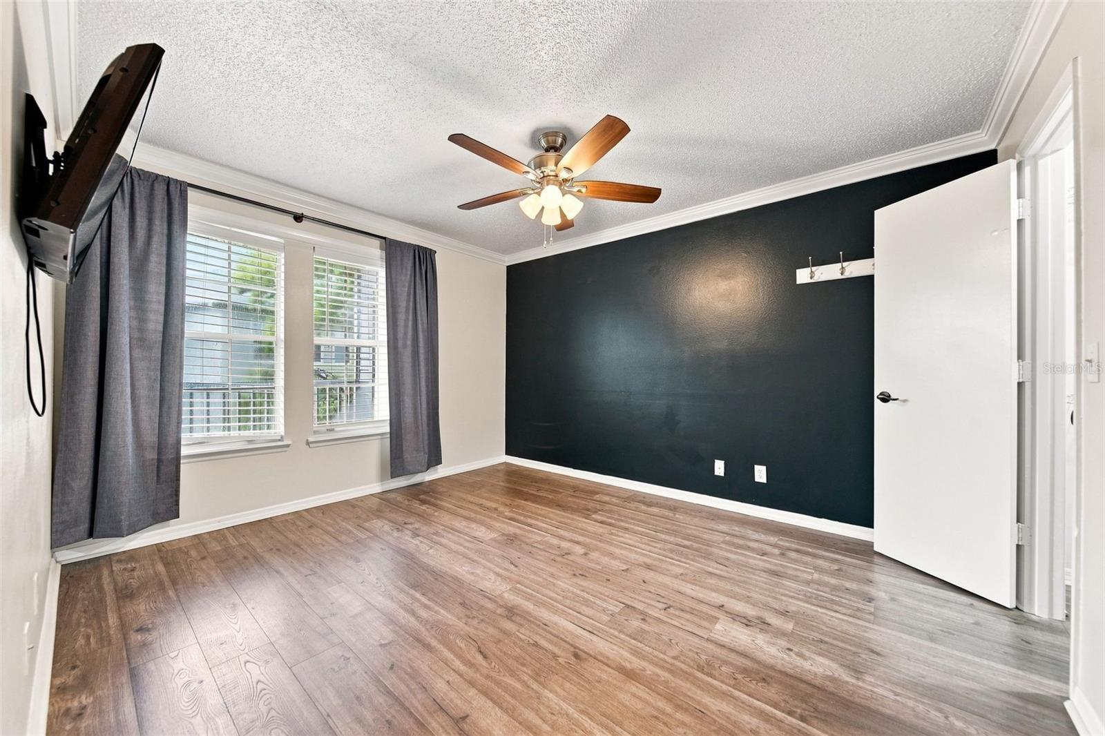 5986 Westgate Dr #303 Property Photo 17