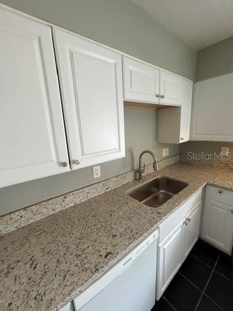 682 Leslie Ct #682 Property Photo 5