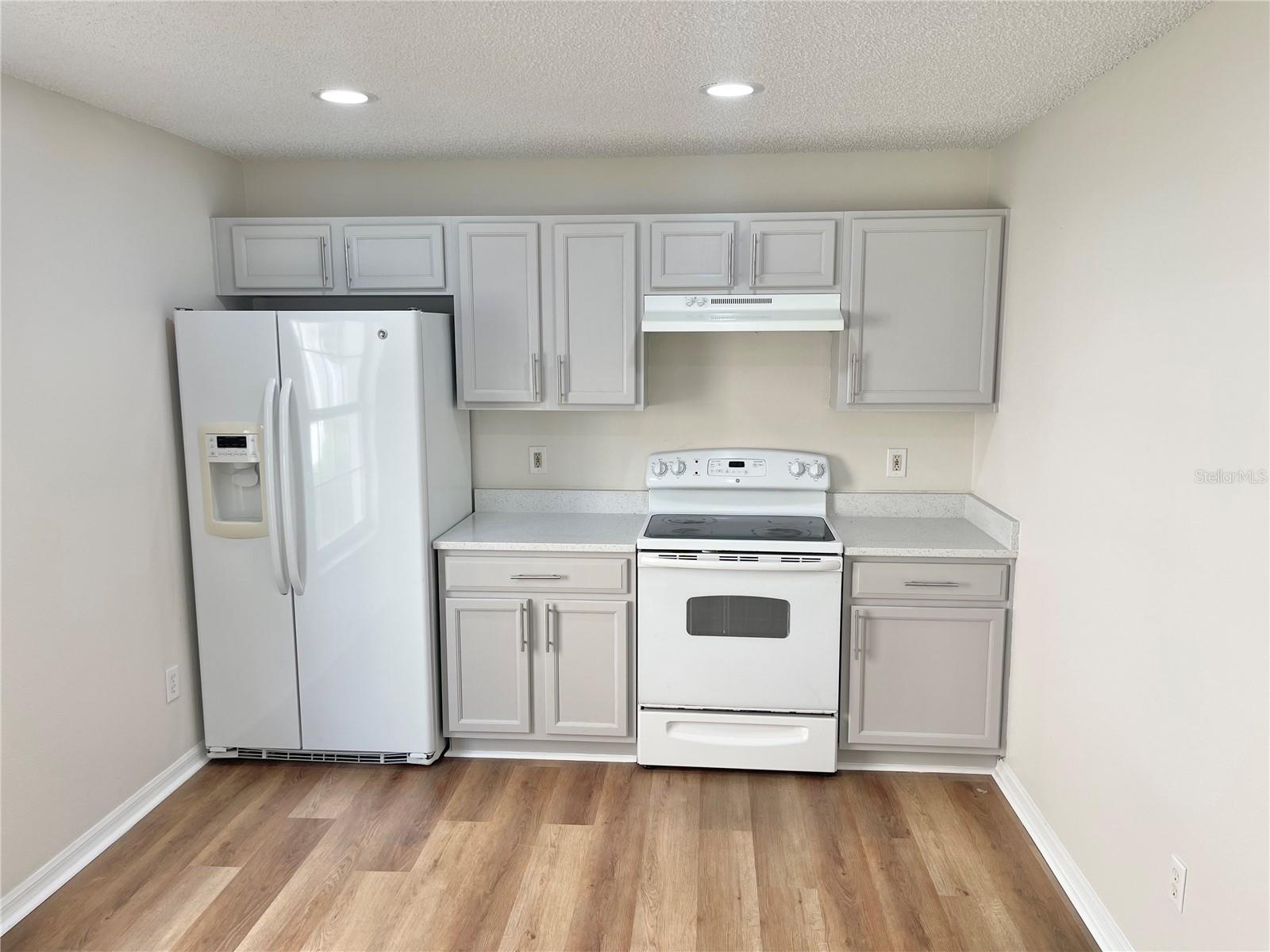 1627 Sherbourne St Property Photo 6
