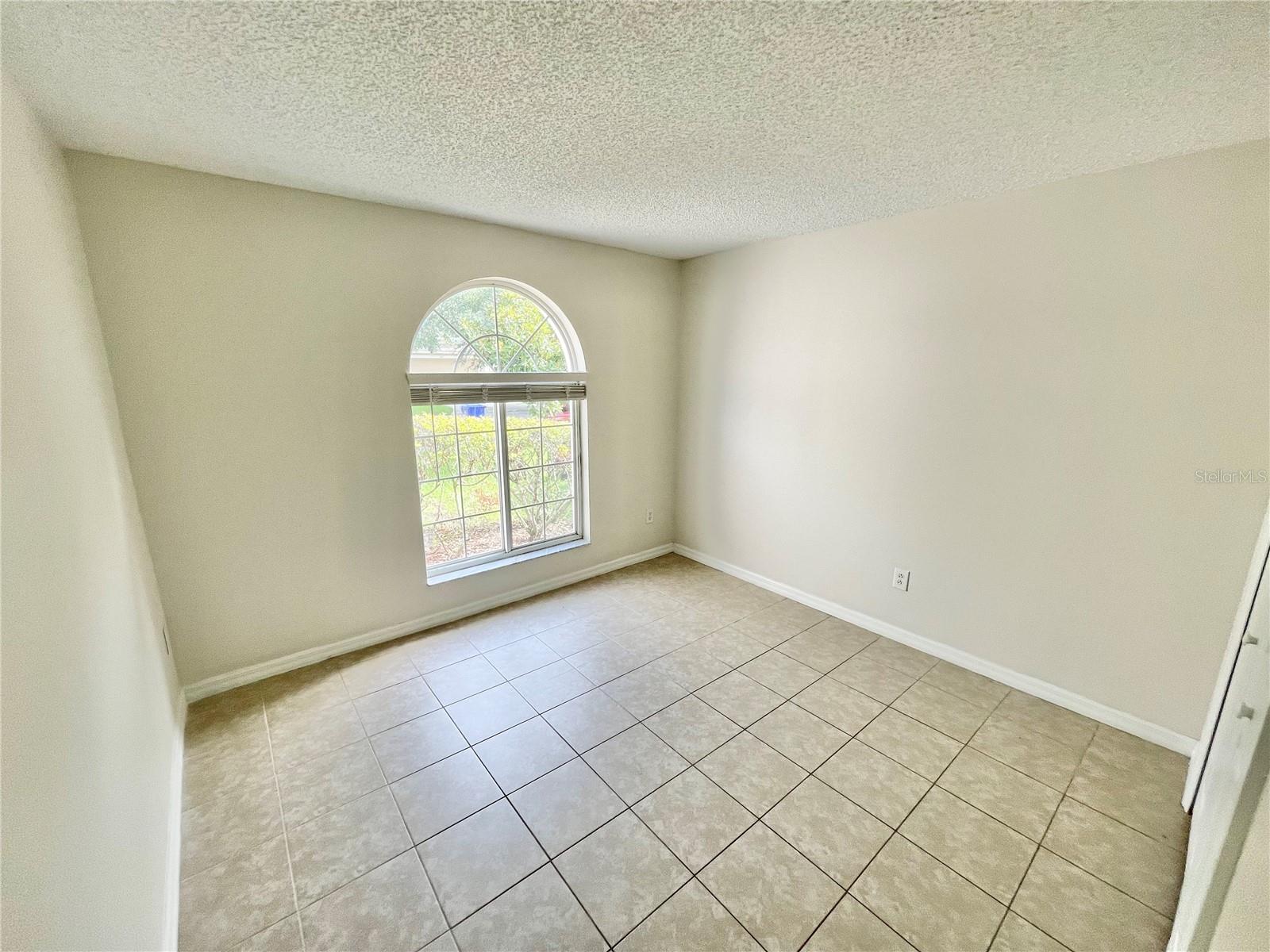 1627 Sherbourne St Property Photo 17