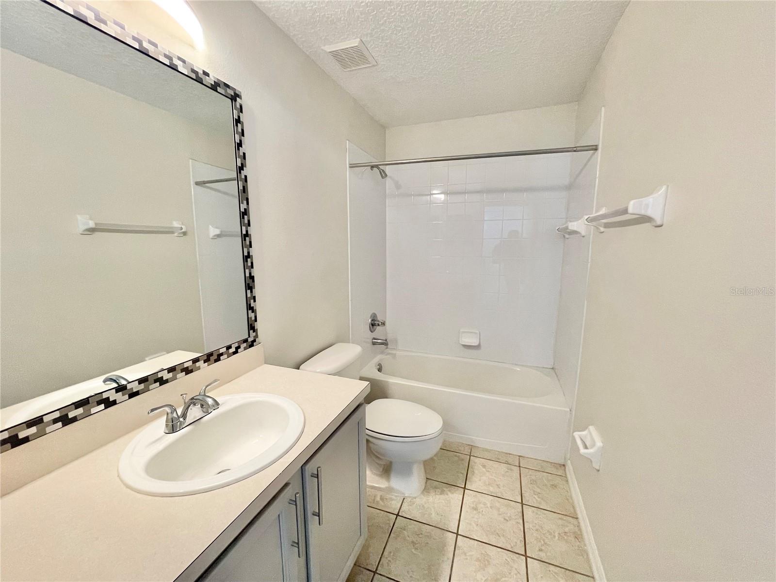 1627 Sherbourne St Property Photo 19