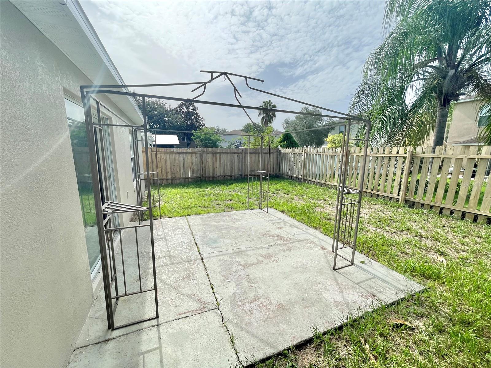 1627 Sherbourne St Property Photo 23
