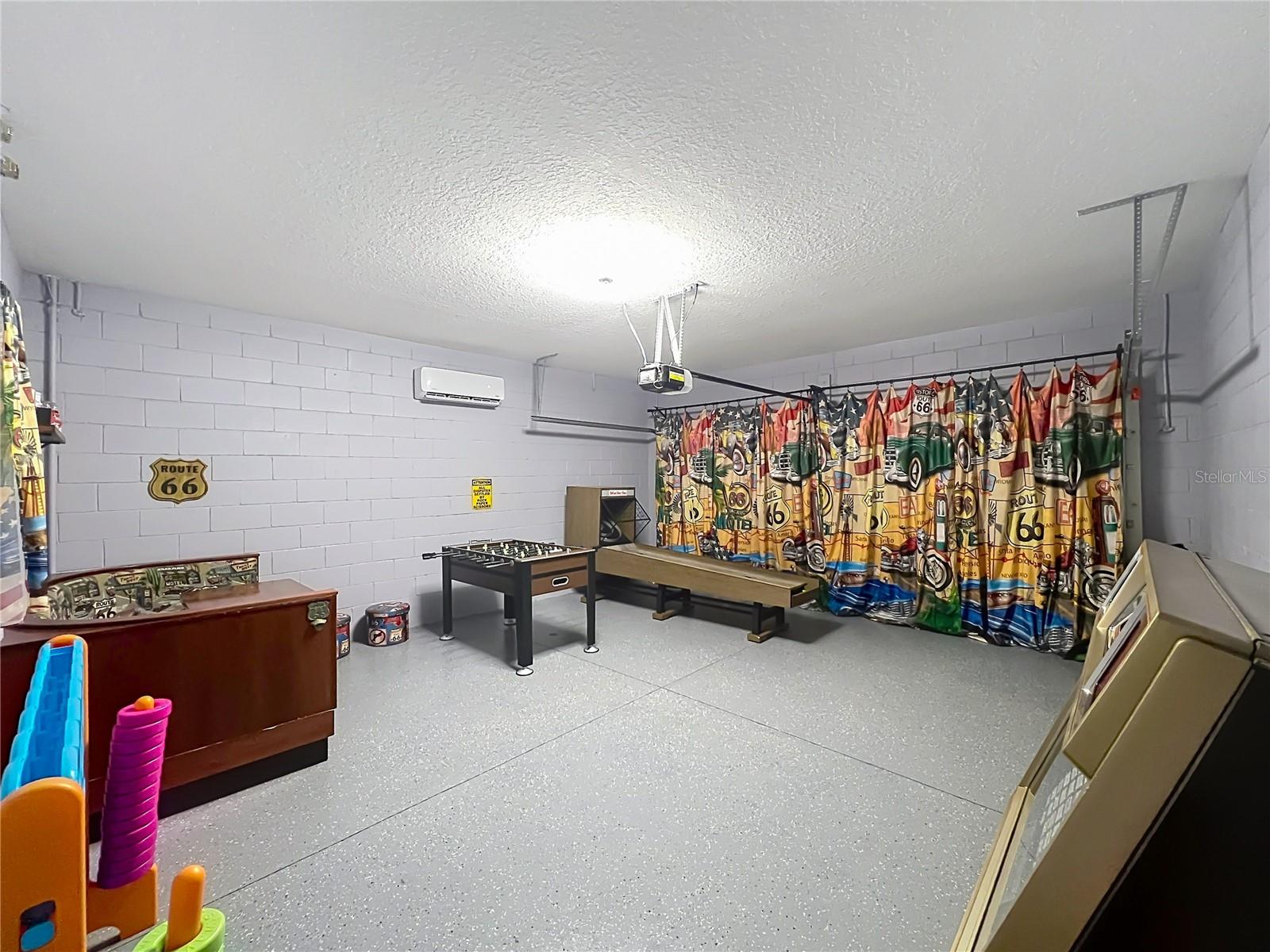 7647 Oakmoss Loop Property Photo 34